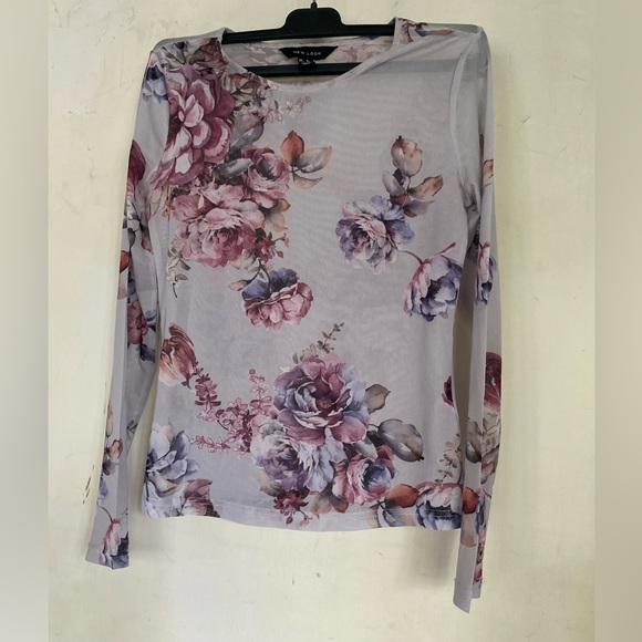 Floral mesh top - Picture 5 of 5